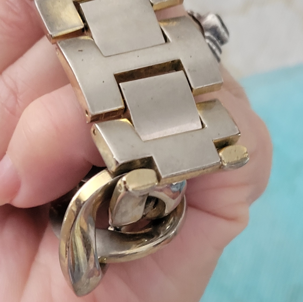 Chain Link Watch - Picture 3 of 5